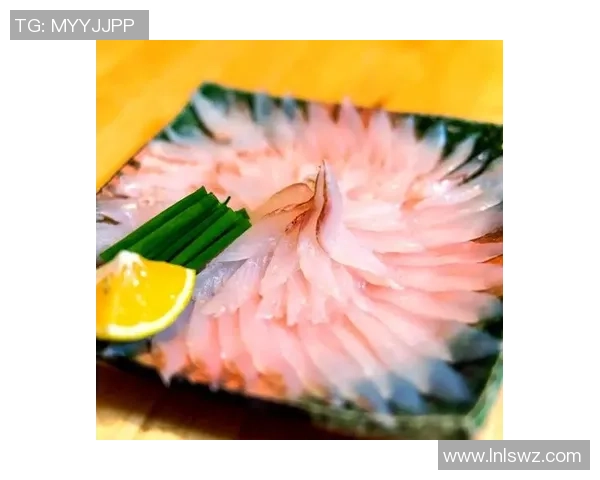 足球明星品尝美味鱼料理的趣味视频集锦与幕后花絮分享